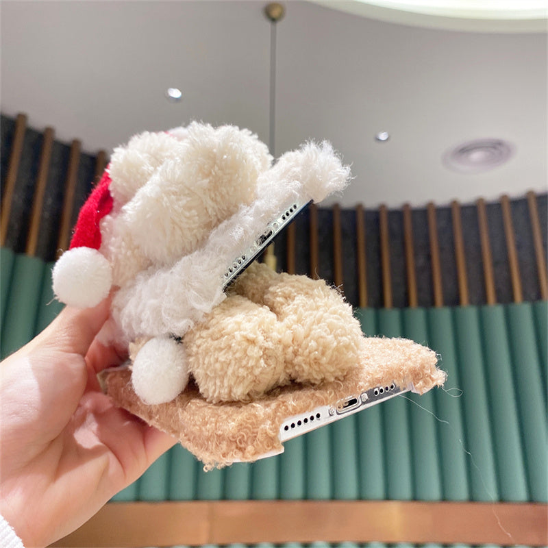 Cells Swag iPhone Case Plush Christmas Bear Design Soft TPU Protection for Festive Style and Everyday Phone Protection